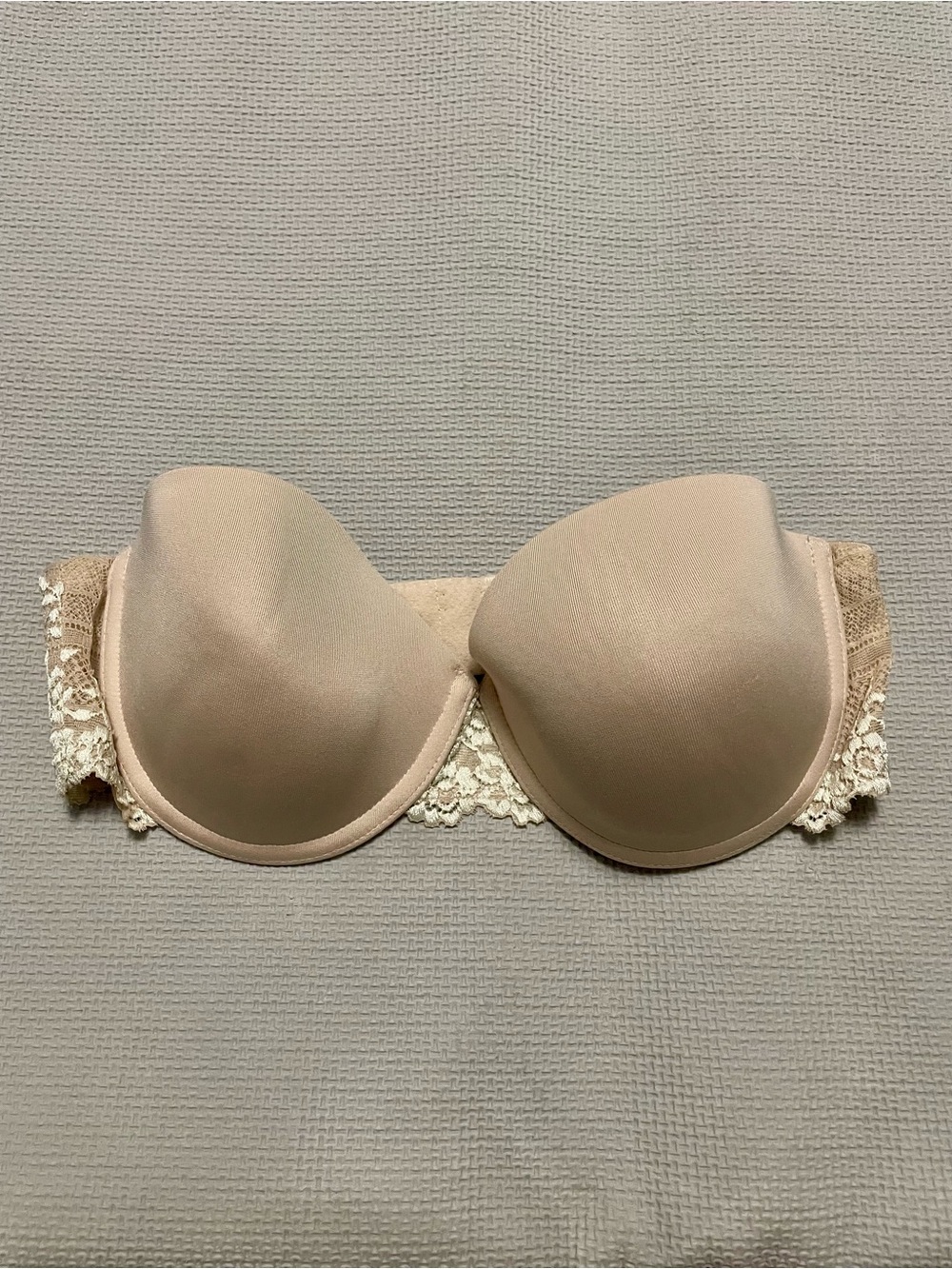 Wacoal Halo Lace Strapless Underwire Bra Beige Nude 36B #854191